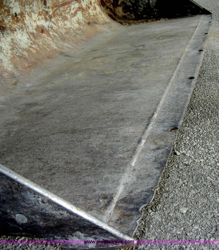 image for item C4103 1999 John Deere 250 skid steer