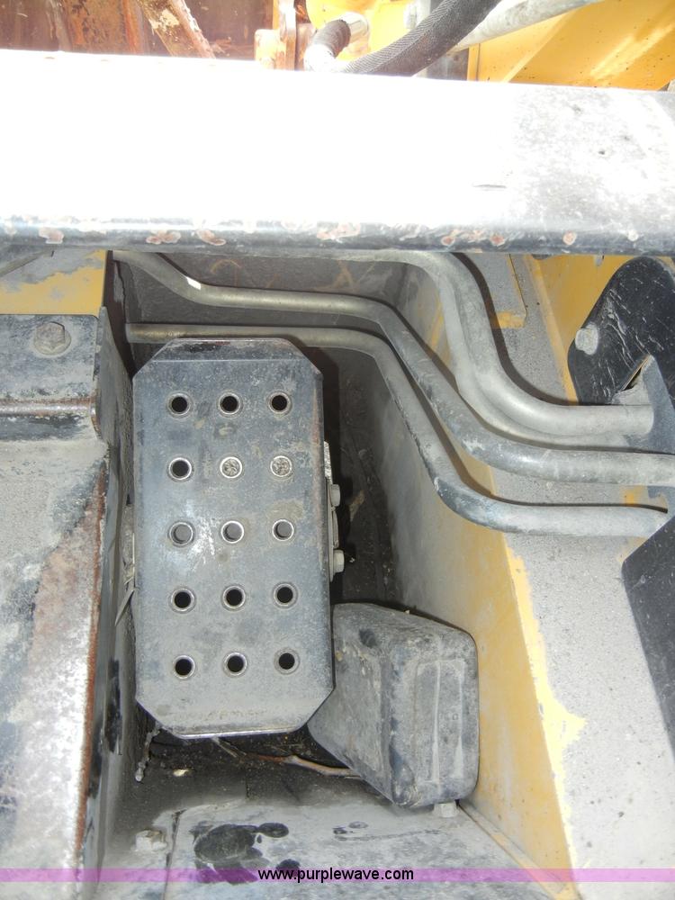 image for item C4103 1999 John Deere 250 skid steer