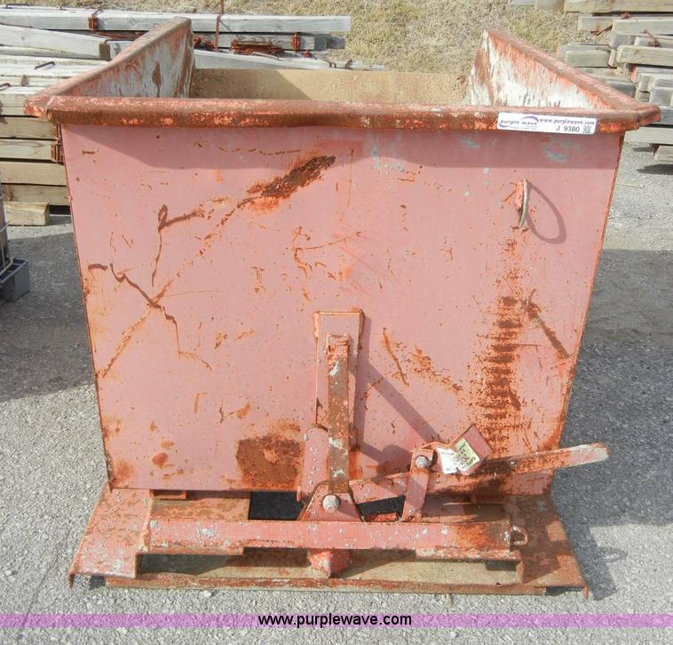 image for item J9380 5' x 3' demo self dumping hopper