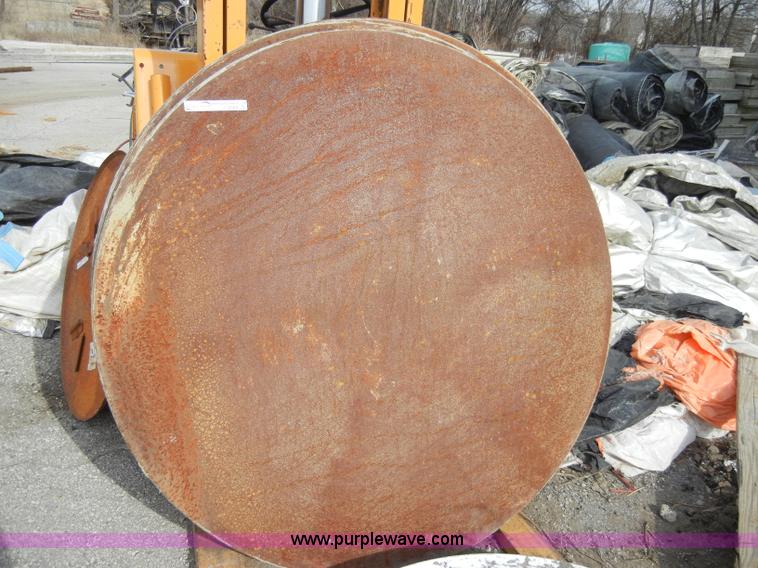 (2) 5' concrete trowel smooth pans in Tonganoxie, KS Item J9390 sold Purple Wave