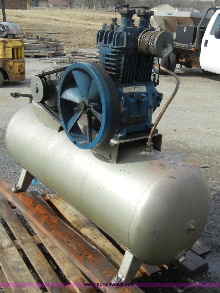 image for item J9392 National 200 gallon air compressor