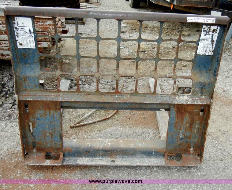 image for item J9411 Pallet forks