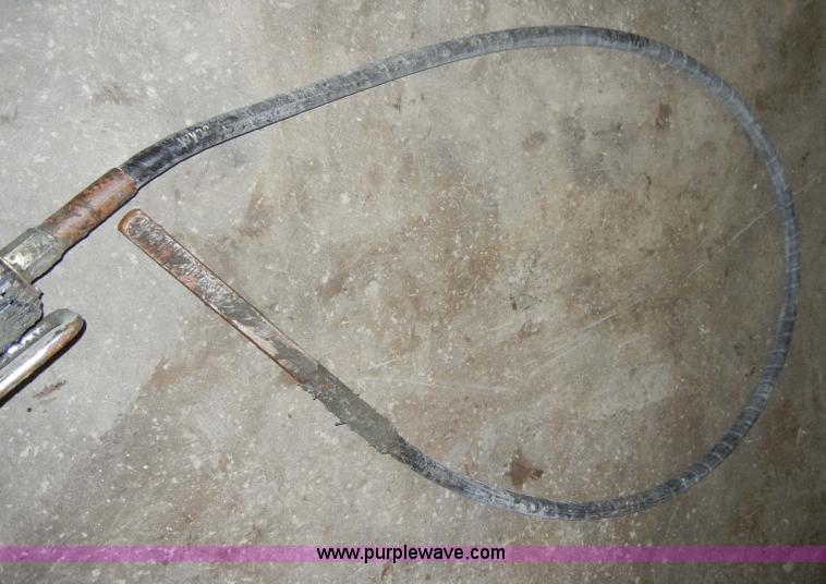 image for item J9421 Concrete vibrator