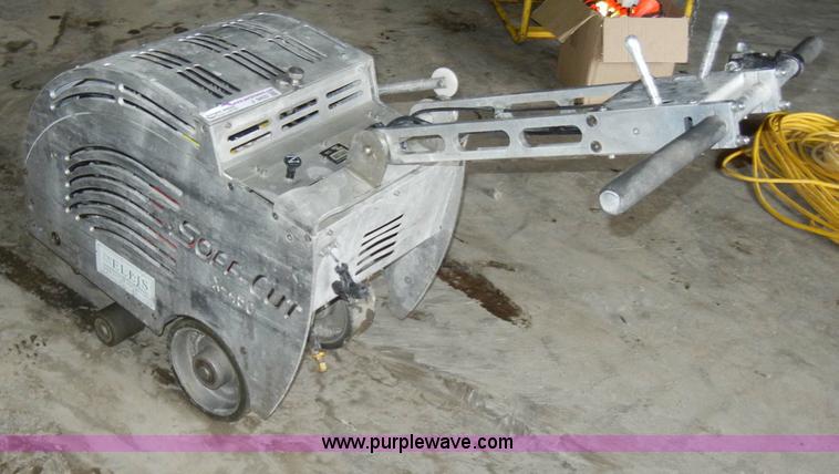 image for item J9422 Soff Cut concrete saw