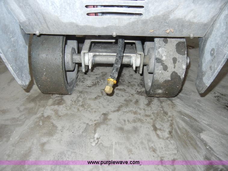 image for item J9422 Soff Cut concrete saw