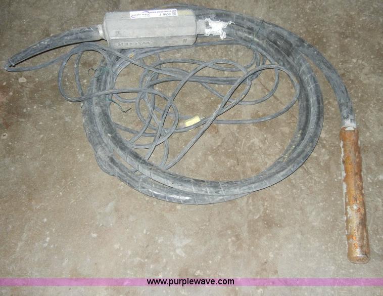 image for item J9430 Wacker concrete vibrator