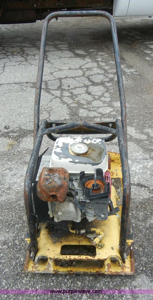 image for item J9434 Bomag BD20/4 vibrating compactor