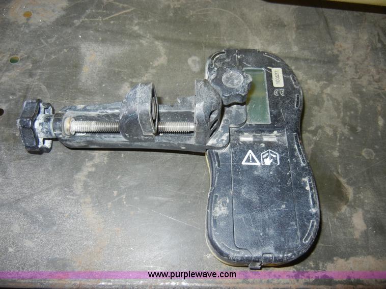 image for item J9476 Leica Rugby 100 laser with Rod-Eye Pro laser detector unit