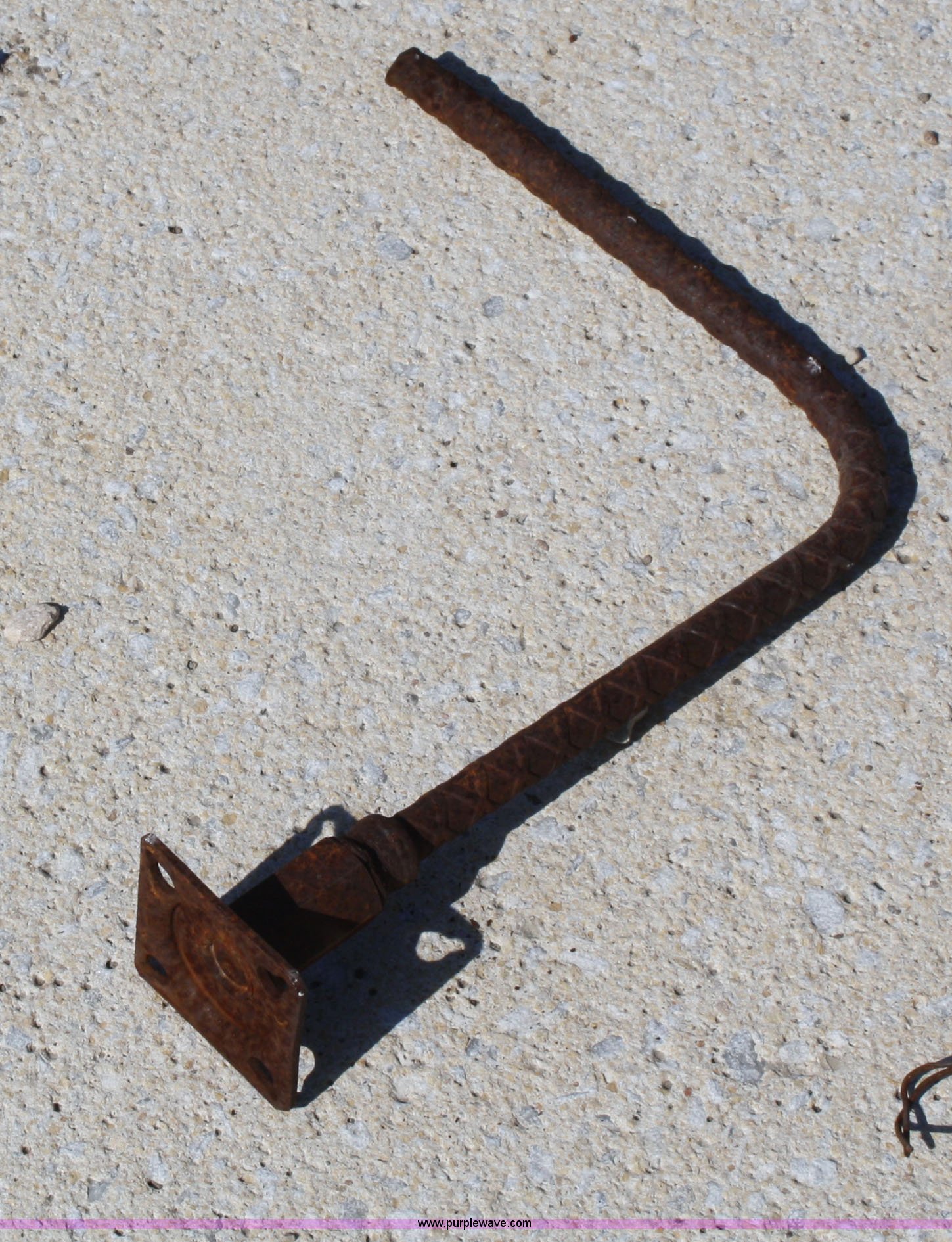 Barrel of 4 female form savers in Tonganoxie, KS Item A6910 sold