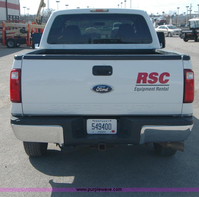 image for item A4945 2008 Ford F250 XLT Super Duty supercab pickup truck