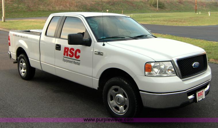 image for item A4946 2007 Ford F150 XLT SuperCab pickup truck