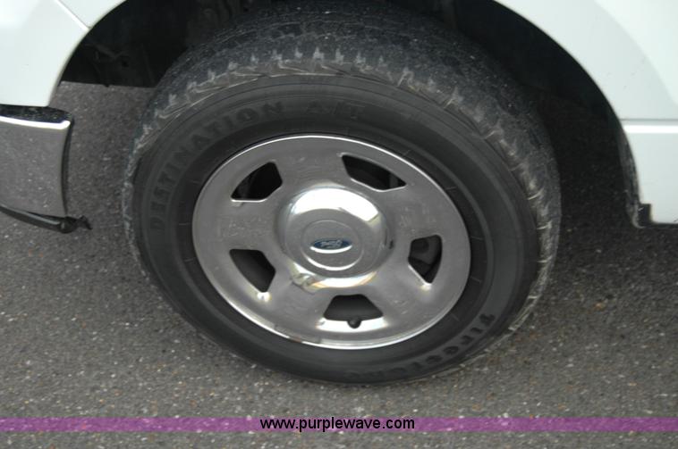 image for item A4946 2007 Ford F150 XLT SuperCab pickup truck