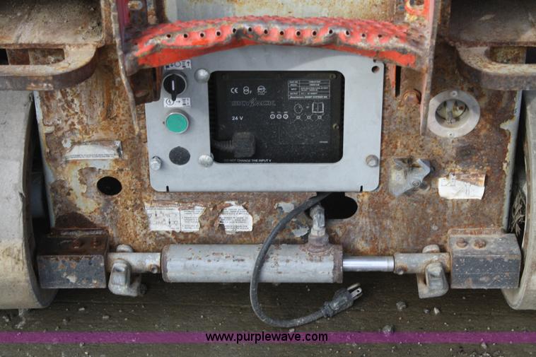 image for item A6813 2006 Skyjack SJIII 3219 scissor lift