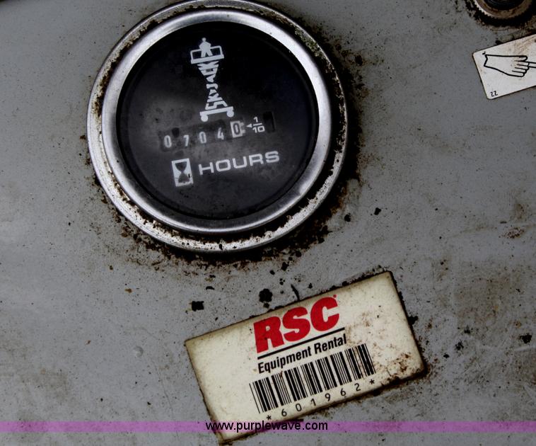 image for item A6817 2005 Skyjack SJIII 3219 scissor lift