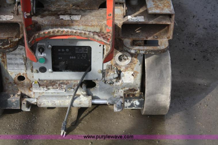 image for item A6818 2006 Skyjack SJIII 3219 scissor lift