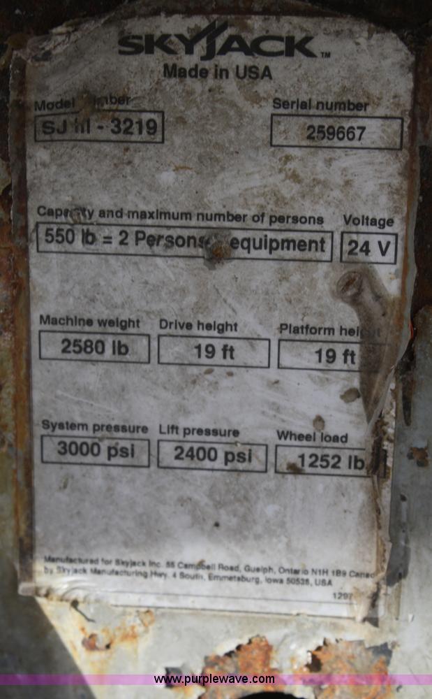 image for item A6818 2006 Skyjack SJIII 3219 scissor lift