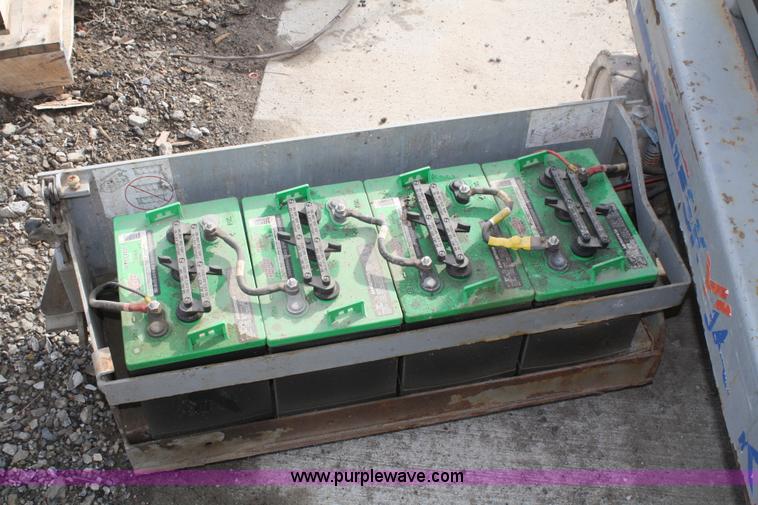 image for item A6819 2007 Skyjack SJIII 3219 scissor lift