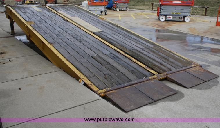 image for item A6822 1999 Ledwell adjustable loading ramp