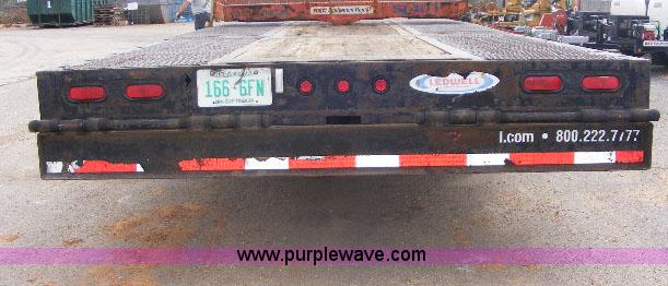 image for item B1059 2006 Ledwell hydratail 53' triple axle trailer