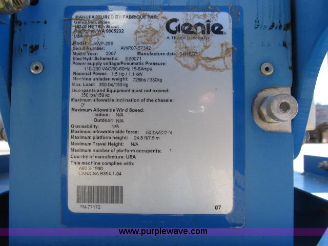 image for item B2655 2007 Genie AWP-25S personnel lift