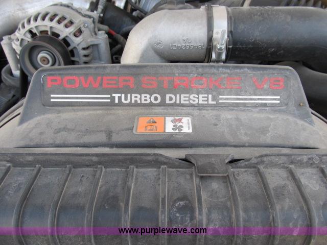 image for item B2660 2006 Ford F250 XLT Super Duty pickup truck