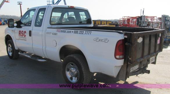 image for item B2661 2005 Ford F250 XLT Super Duty SuperCab pickup truck