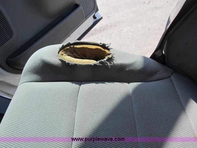 image for item B2661 2005 Ford F250 XLT Super Duty SuperCab pickup truck