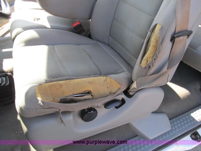 image for item B2661 2005 Ford F250 XLT Super Duty SuperCab pickup truck