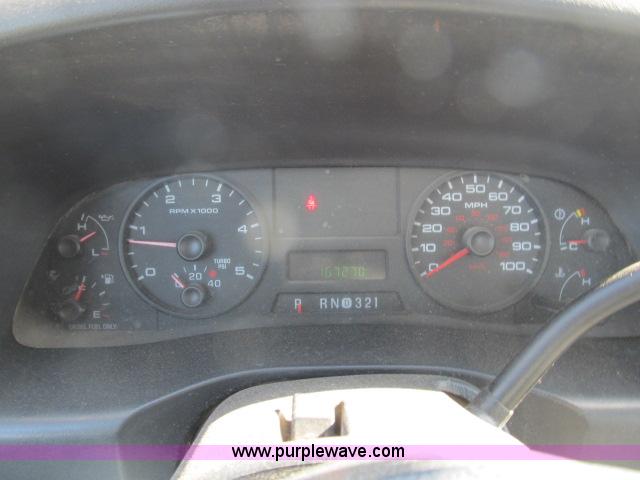 image for item B2661 2005 Ford F250 XLT Super Duty SuperCab pickup truck