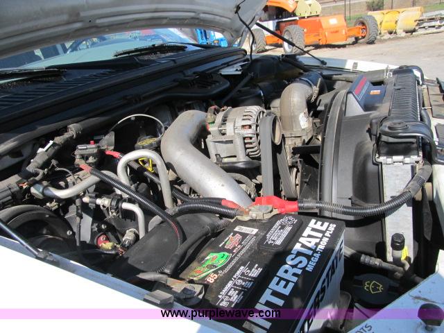 image for item B2661 2005 Ford F250 XLT Super Duty SuperCab pickup truck