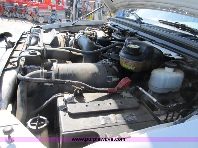 image for item B2661 2005 Ford F250 XLT Super Duty SuperCab pickup truck