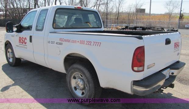 image for item B2662 2006 Ford F250 XLT Super Duty SuperCab pickup truck