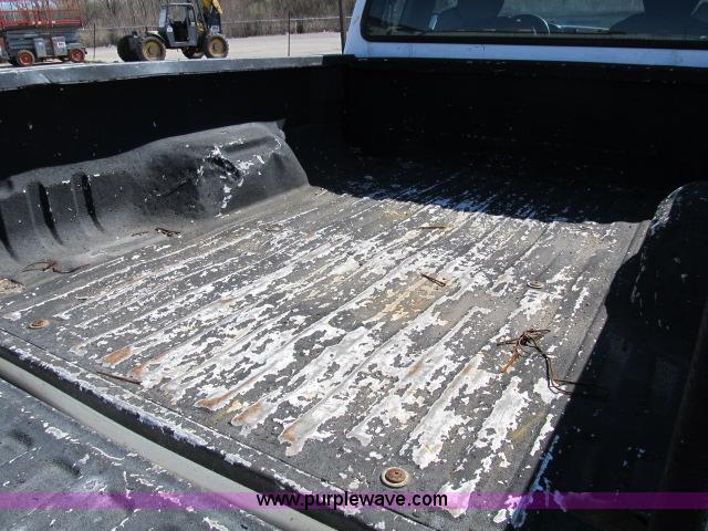 image for item B2662 2006 Ford F250 XLT Super Duty SuperCab pickup truck