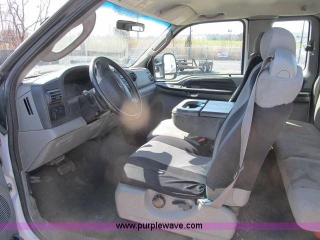 image for item B2662 2006 Ford F250 XLT Super Duty SuperCab pickup truck