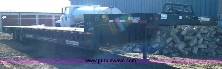 image for item B3581 2007 Trail King TK70HT-482 trailer