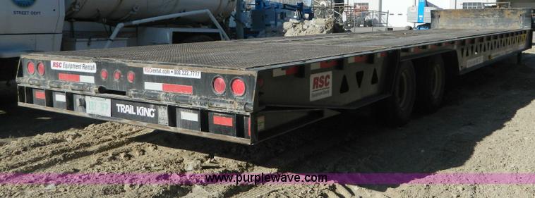 image for item B3581 2007 Trail King TK70HT-482 trailer