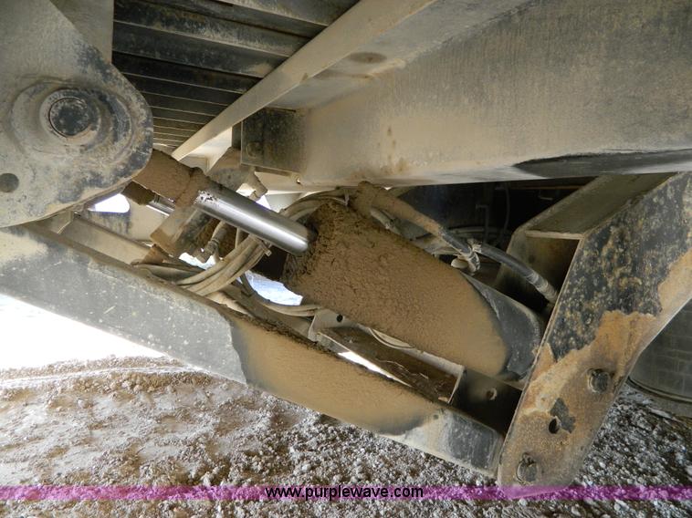 image for item B3581 2007 Trail King TK70HT-482 trailer