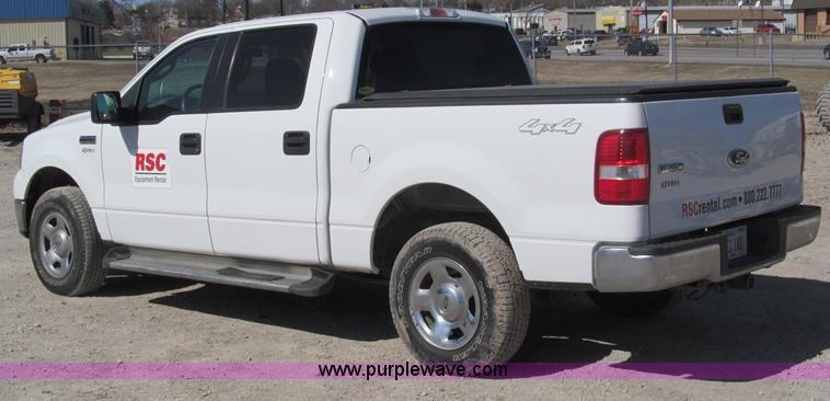 image for item B5111 2006 Ford F150XL crew cab pickup truck