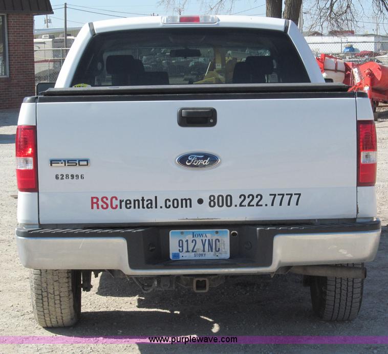 image for item B5111 2006 Ford F150XL crew cab pickup truck