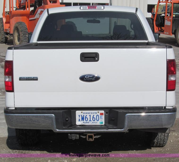 image for item B5112 2006 Ford F150 XLT crew cab pickup truck