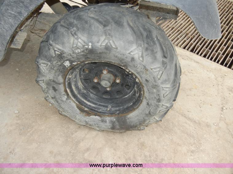 image for item C4352 2007 Club Car XRT1550G IntelliTrak utility vehicle