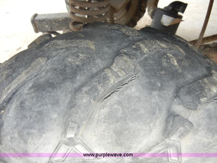 image for item C4352 2007 Club Car XRT1550G IntelliTrak utility vehicle