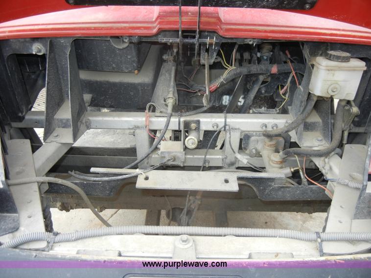 image for item C4352 2007 Club Car XRT1550G IntelliTrak utility vehicle