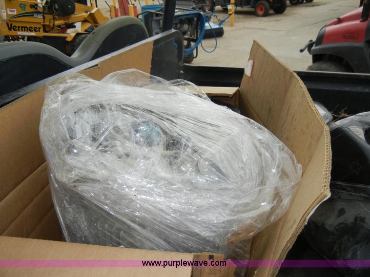 image for item C4352 2007 Club Car XRT1550G IntelliTrak utility vehicle