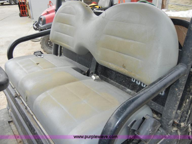 image for item C4352 2007 Club Car XRT1550G IntelliTrak utility vehicle