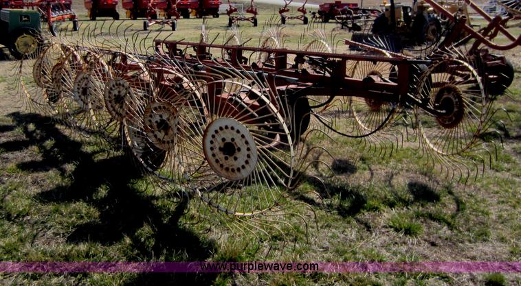 image for item A5592 Hesston 3980 12 wheel rake