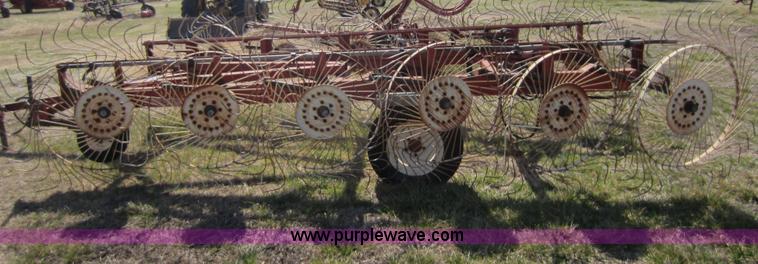 image for item A5592 Hesston 3980 12 wheel rake