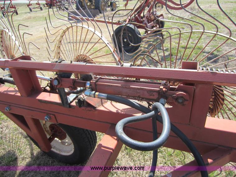 image for item A5592 Hesston 3980 12 wheel rake