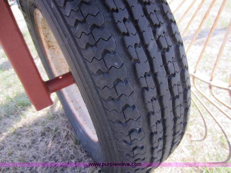 image for item A5592 Hesston 3980 12 wheel rake
