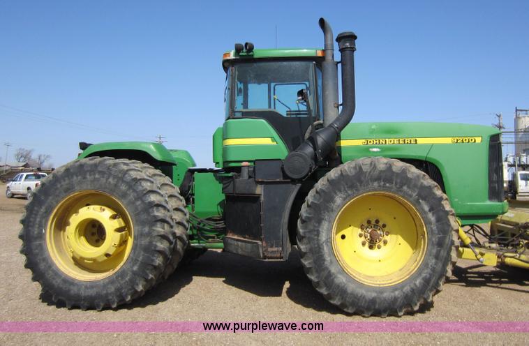 image for item A5596 1998 John Deere 9200 4WD tractor